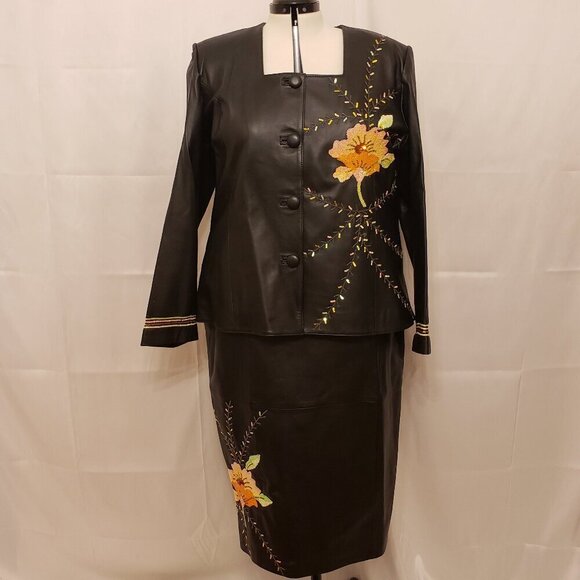 Darshi Women's 2-pc Black Leather Suit with Embroidered Jacket and Skirt, SZ 22 - Picture 2 of 14